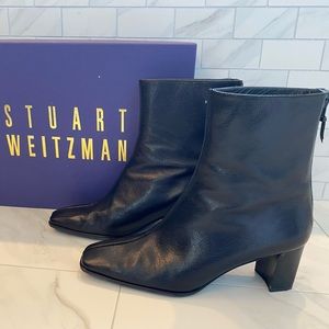 Stuart Weitzman Black Leather Boots. Size 8.5